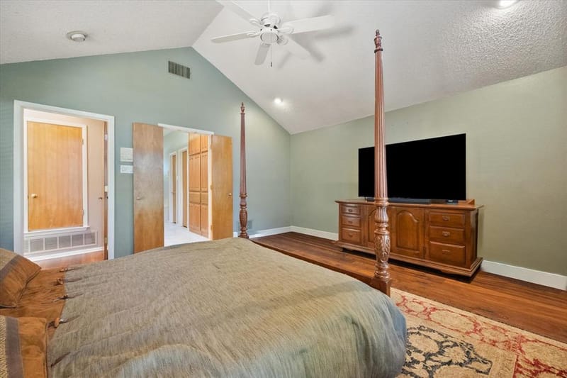 4917 Wareham Drive, Arlington TX 76017 - Photo 16