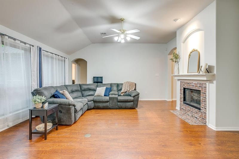 1519 Stratford Drive, Mansfield TX 76063 - Photo 17