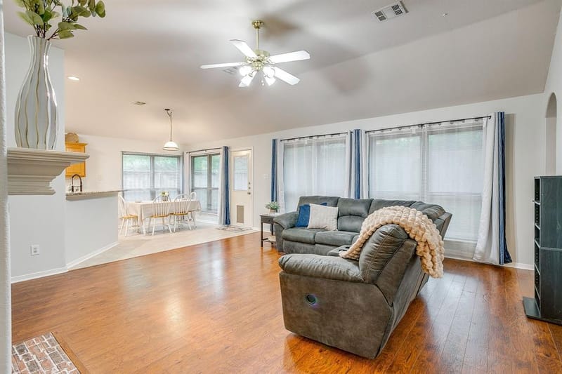 1519 Stratford Drive, Mansfield TX 76063 - Photo 19
