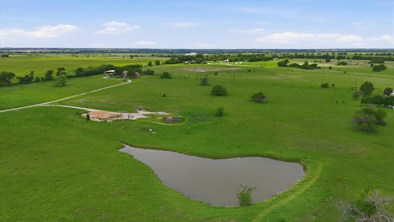 3289 Mitchell Road, Krum TX 76249 - Photo 38