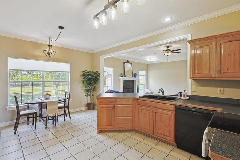 3289 Mitchell Road, Krum TX 76249 - Photo 11