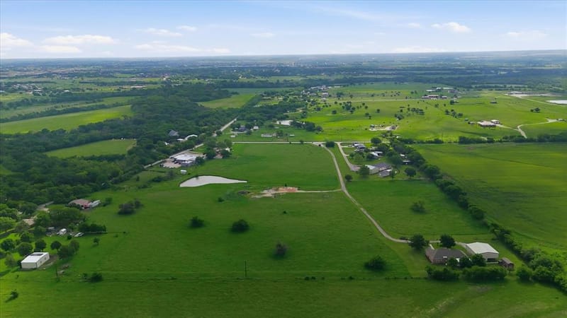 3289 Mitchell Road, Krum TX 76249 - Photo 31