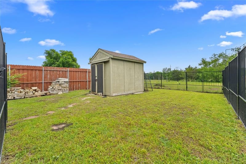 118 Dustin Drive, Fate TX 75189 - Photo 16