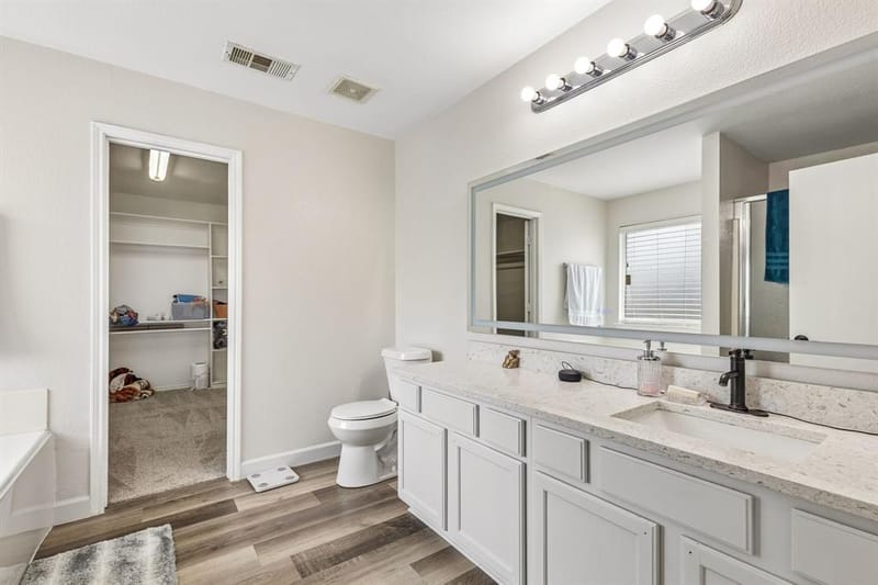 7013 Lindentree Lane, Fort Worth TX 76137 - Photo 18