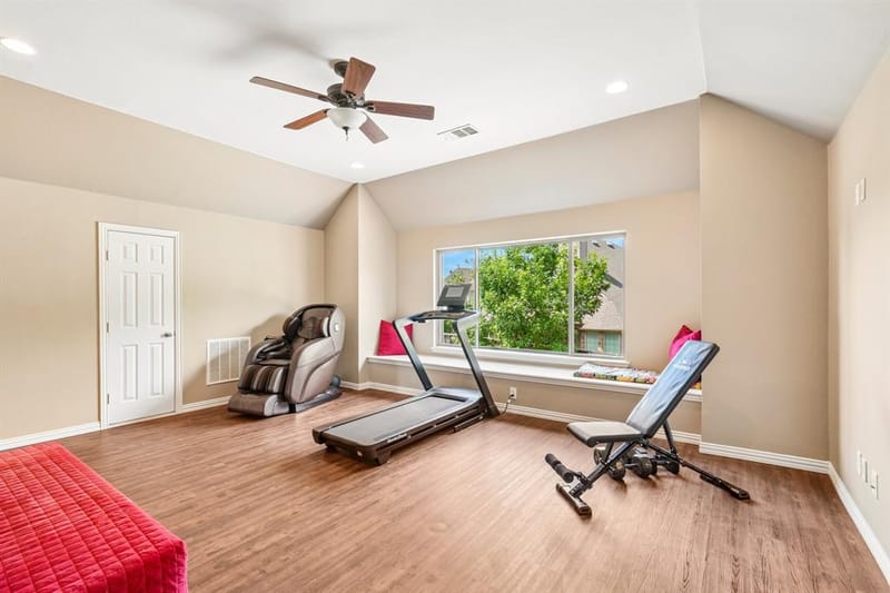 812 Moss Cliff Circle, McKinney TX 75071 - Photo 23