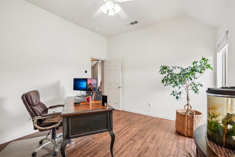 812 Moss Cliff Circle, McKinney TX 75071 - Photo 28