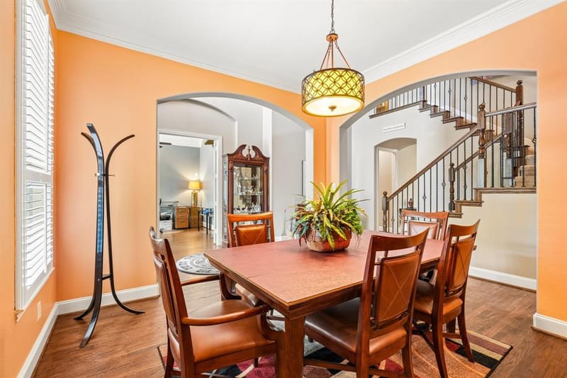 812 Moss Cliff Circle, McKinney TX 75071 - Photo 5