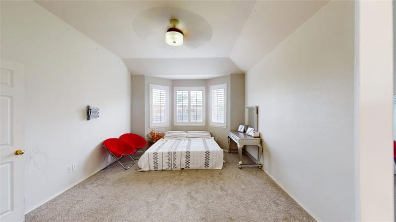 5848 Somerton Drive, Grand Prairie TX 75052 - Photo 13