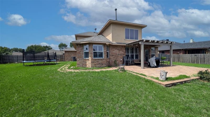 5848 Somerton Drive, Grand Prairie TX 75052 - Photo 3