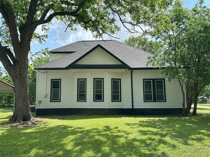 506 NE 3rd Street, Hubbard TX 76648 - Photo 3