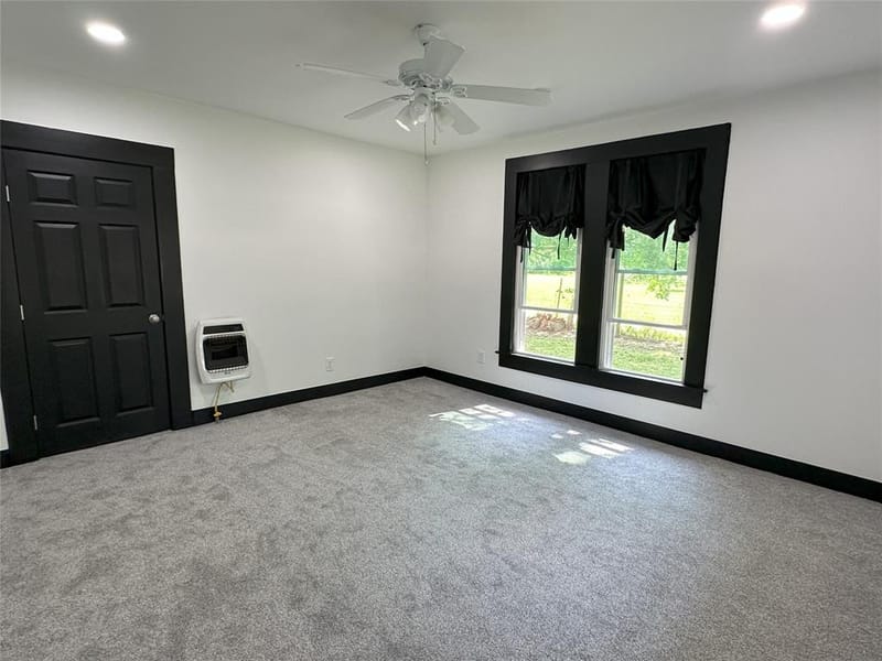 506 NE 3rd Street, Hubbard TX 76648 - Photo 11
