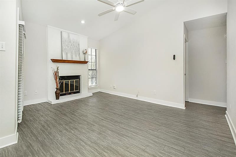 1104 Riverchase Lane # 204, Arlington TX 76011 - Photo 4