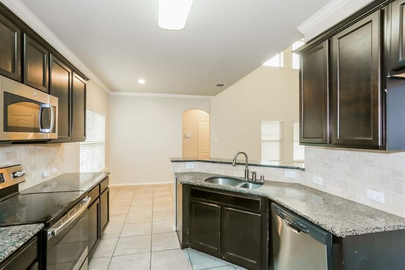 3013 Fluttermill Drive, Heartland TX 75126 - Photo 8