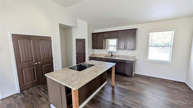 409 Giles Street, Mineola TX 75773 - Photo 6