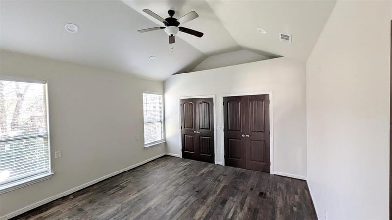 409 Giles Street, Mineola TX 75773 - Photo 12