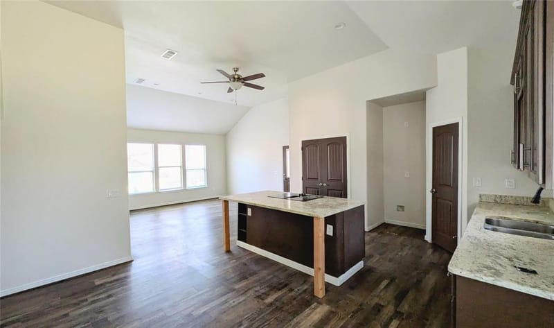 409 Giles Street, Mineola TX 75773 - Photo 7