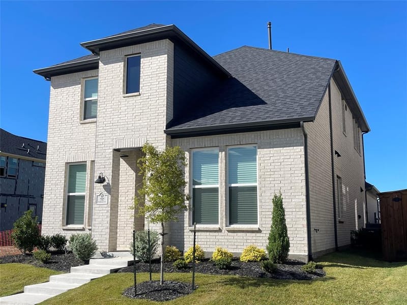 717 Fieldcrest Street, Celina TX 75009 - Photo 2
