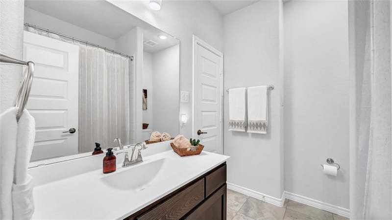 1017 Wrenwood Drive, Justin TX 76247 - Photo 27