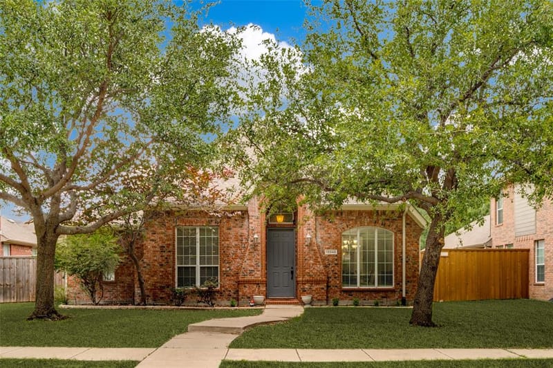 13348 Mondovi Drive, Frisco TX 75033 - Photo 2