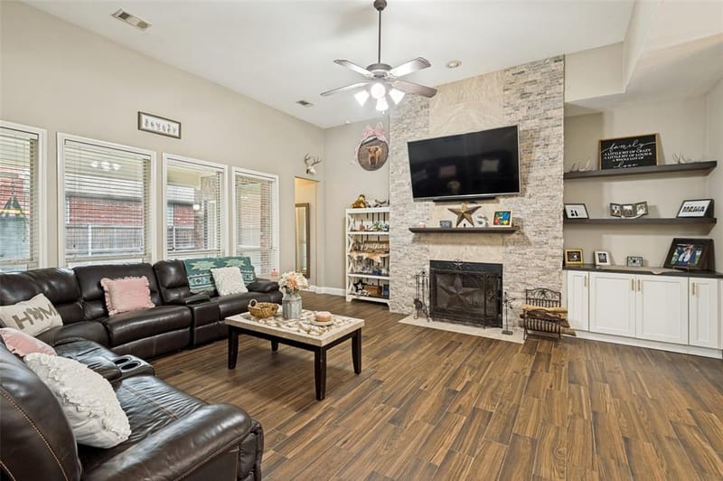 13348 Mondovi Drive, Frisco TX 75033 - Photo 11