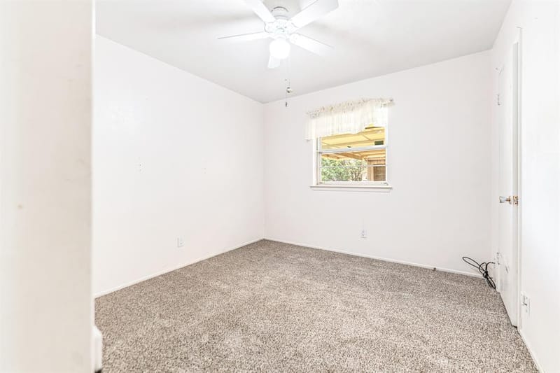 3705 Flamingo Lane, Irving TX 75062 - Photo 12