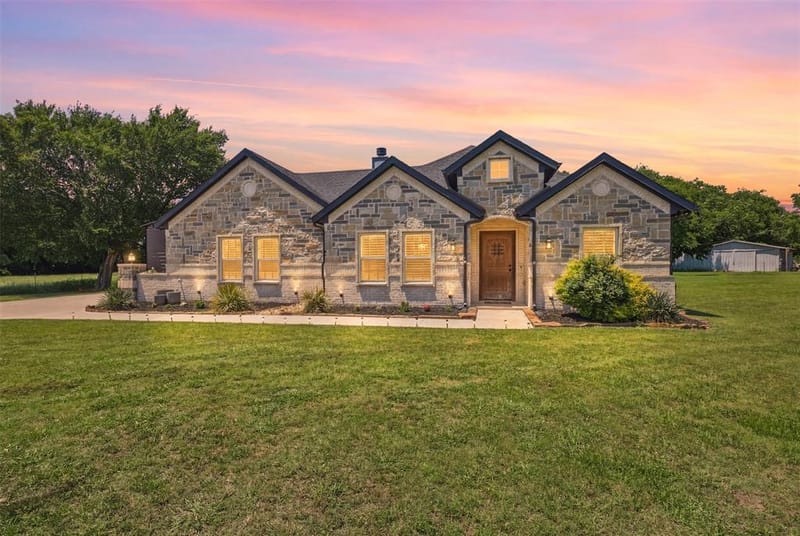 1501 Business Highway 121, Trenton TX 75490 - Photo 2