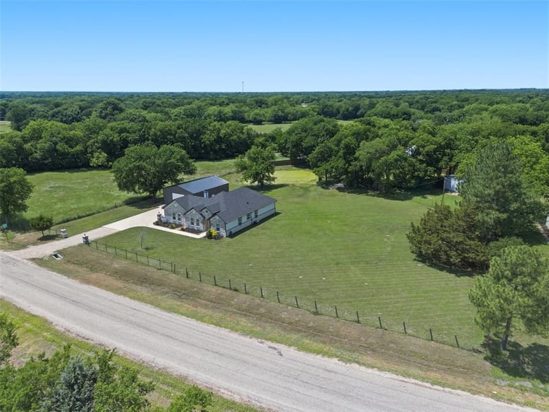 1501 Business Highway 121, Trenton TX 75490 - Photo 34