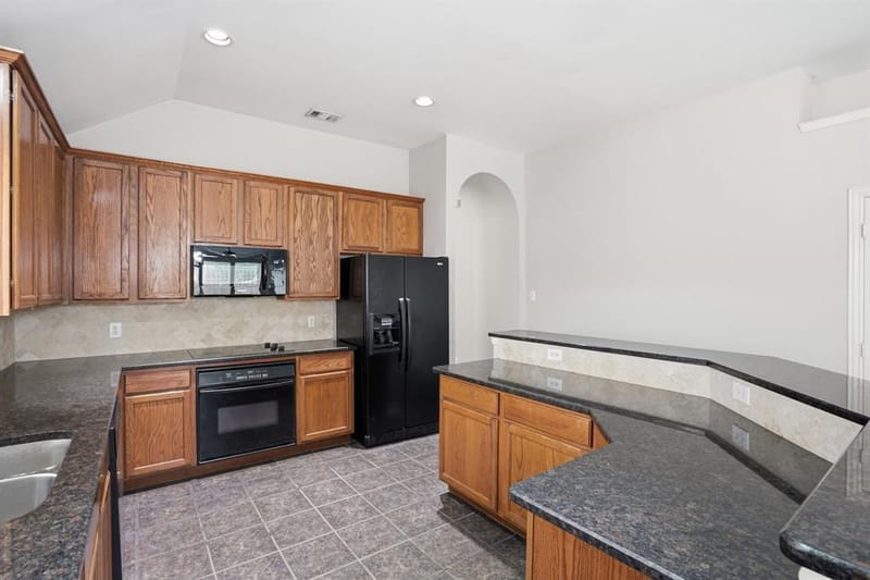 2239 Maserati Drive, Frisco TX 75033 - Photo 6