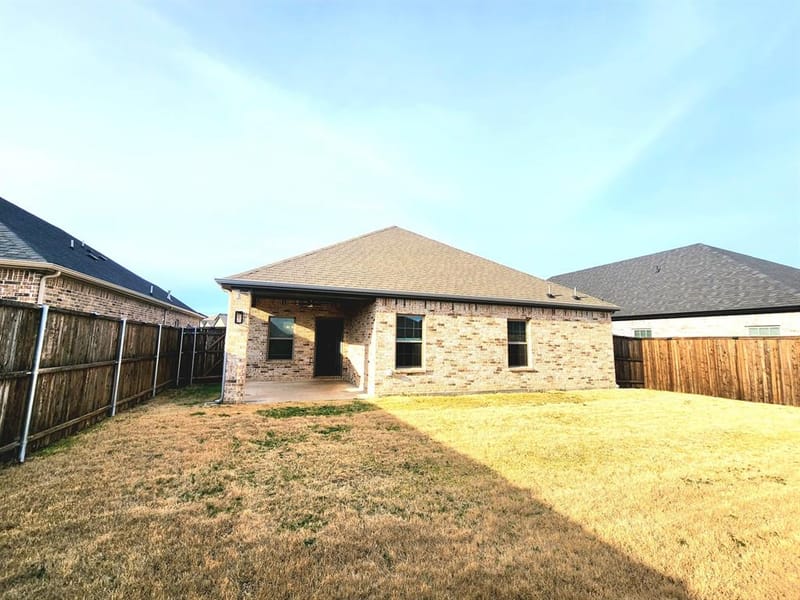 490 Oak Creek Drive, Lavon TX 75166 - Photo 16
