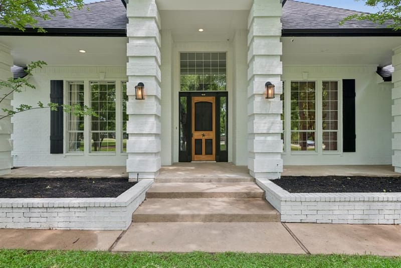 5501 Equestrian Drive, Granbury TX 76049 - Photo 2