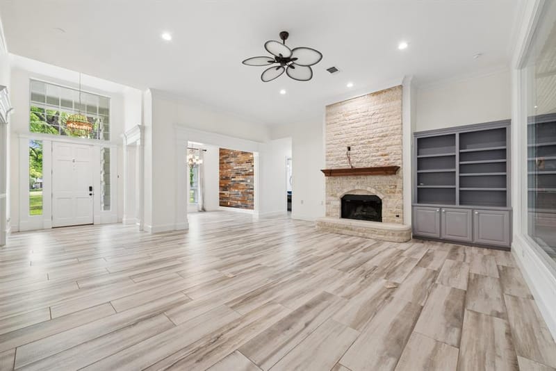 5501 Equestrian Drive, Granbury TX 76049 - Photo 6