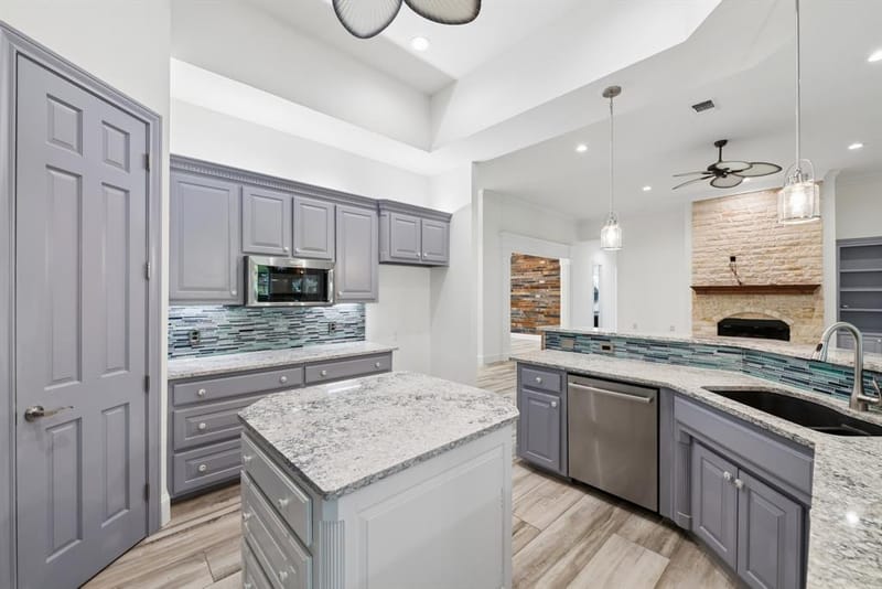 5501 Equestrian Drive, Granbury TX 76049 - Photo 10