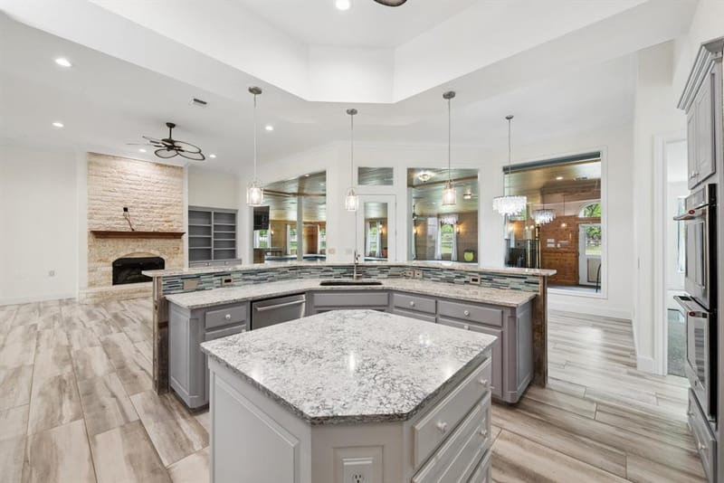 5501 Equestrian Drive, Granbury TX 76049 - Photo 8