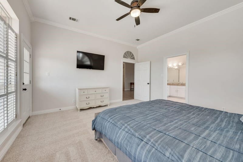 10017 Seville Drive, Fort Worth TX 76179 - Photo 11