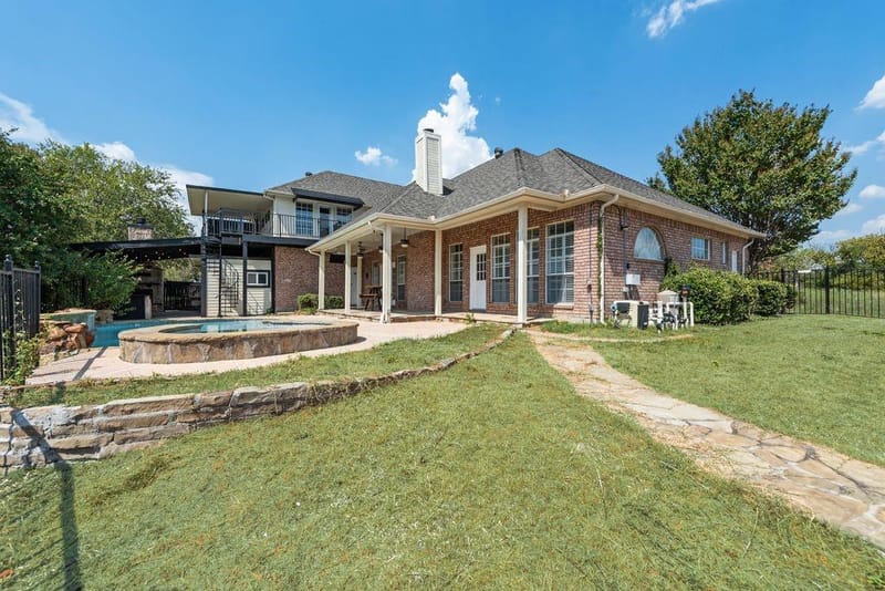 10017 Seville Drive, Fort Worth TX 76179 - Photo 31