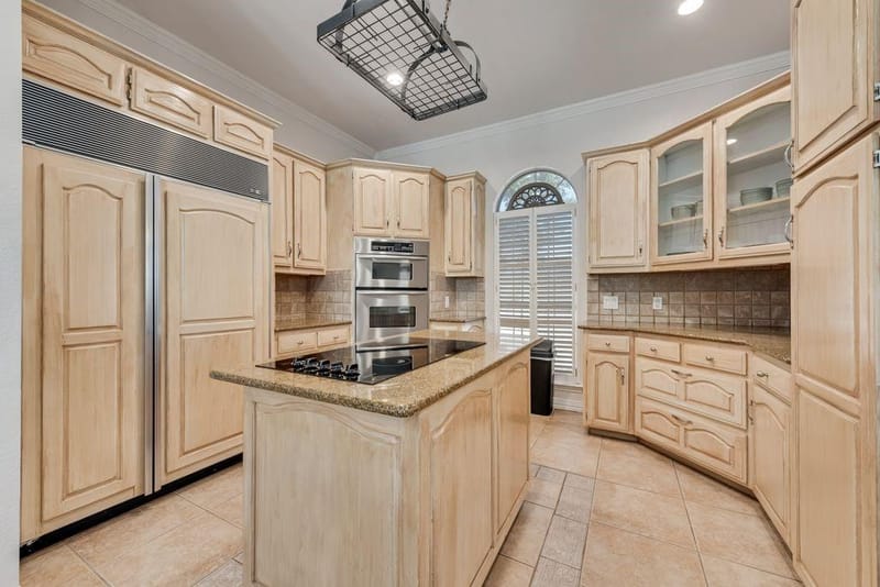 10017 Seville Drive, Fort Worth TX 76179 - Photo 8