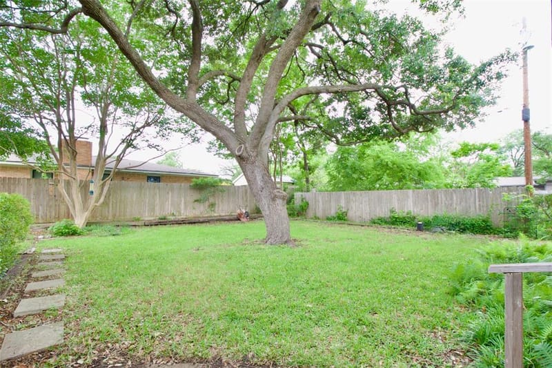 4901 Pine Avenue, Waco TX 76710 - Photo 23