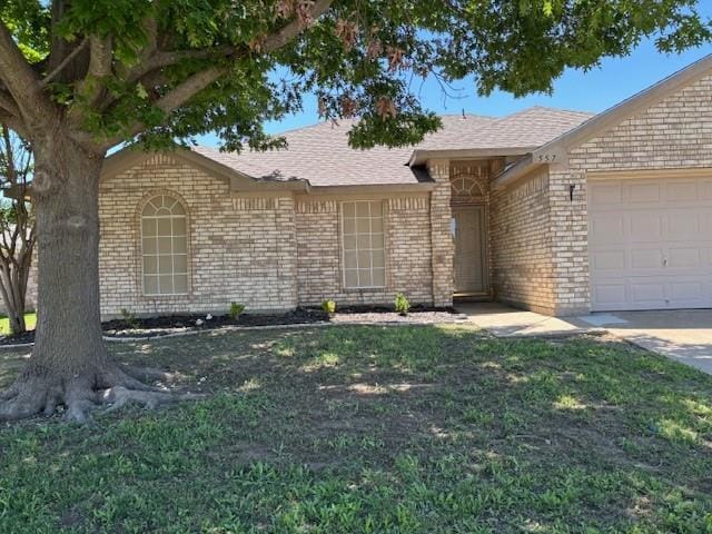557 Marybeth Drive, Burleson TX 76028 - Photo 3