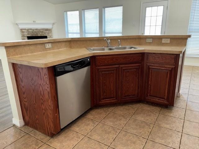 557 Marybeth Drive, Burleson TX 76028 - Photo 9