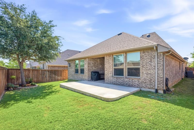 317 Mossy Rock Drive, McKinney TX 75071 - Photo 4