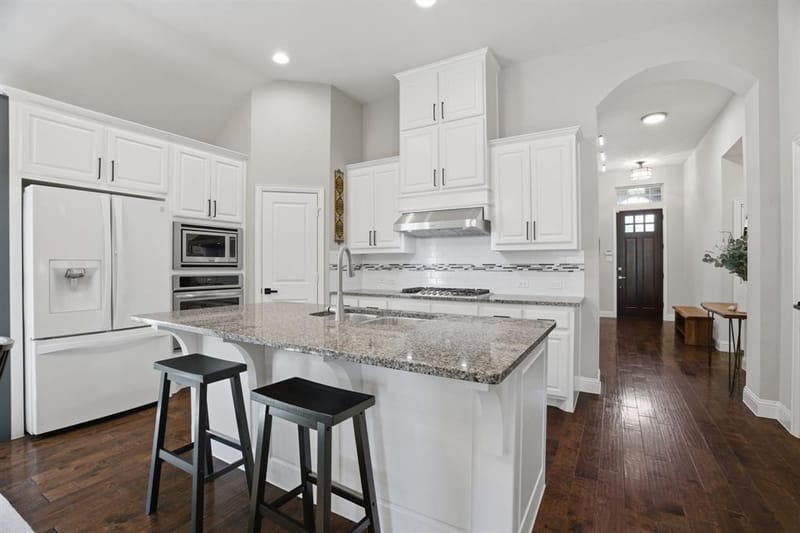 317 Mossy Rock Drive, McKinney TX 75071 - Photo 8