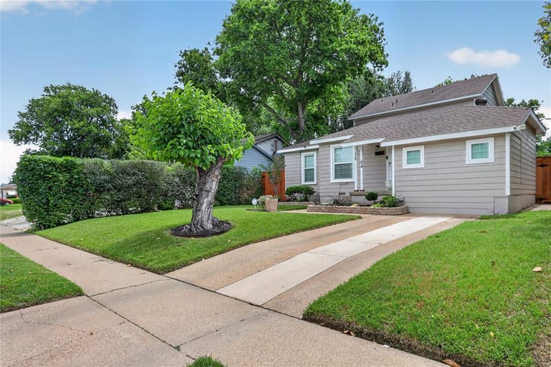 1224 Marion Avenue, Fort Worth TX 76104 - Photo 2