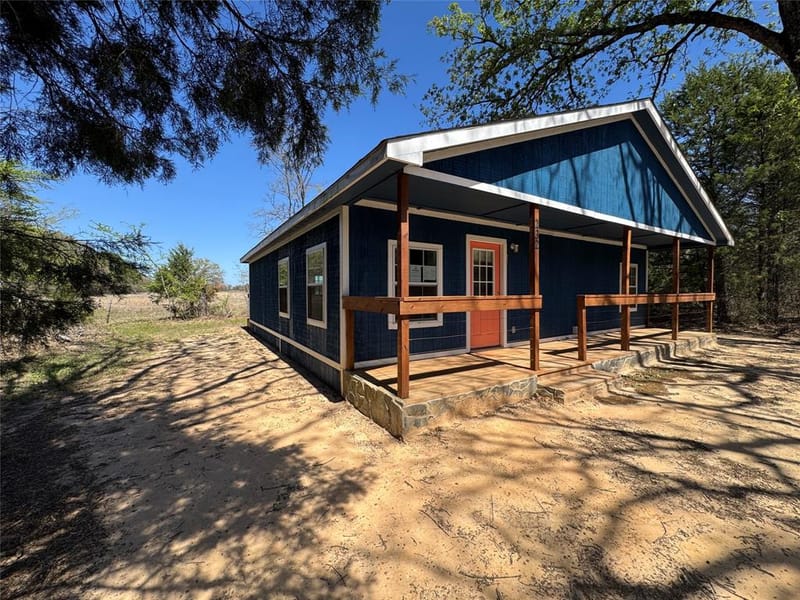 232 E Quanah Road, Mabank TX 75156 - Photo 3