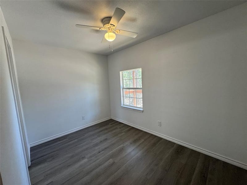 232 E Quanah Road, Mabank TX 75156 - Photo 10