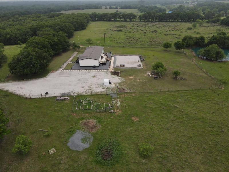 466 Belcher Road, Bowie TX 76230 - Photo 6