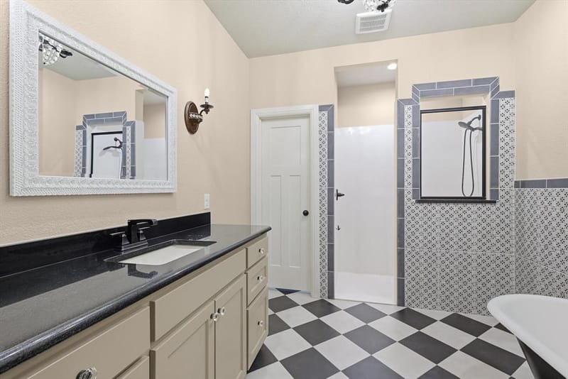 2705 River Path Court, Burleson TX 76028 - Photo 26