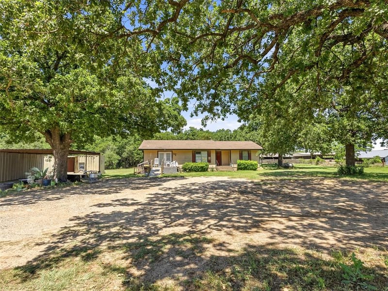 1336 County Road 563, Stephenville TX 76401 - Photo 5