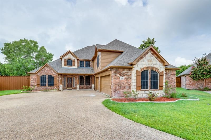 725 Chapel Court, Allen TX 75002 - Photo 2