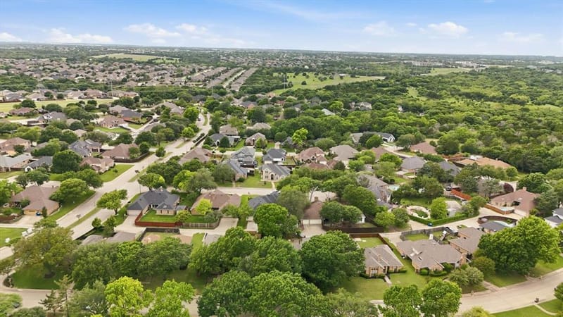 613 Deer Creek Drive, DeSoto TX 75115 - Photo 40