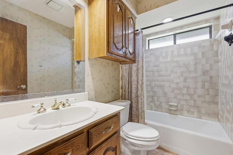 613 Deer Creek Drive, DeSoto TX 75115 - Photo 35